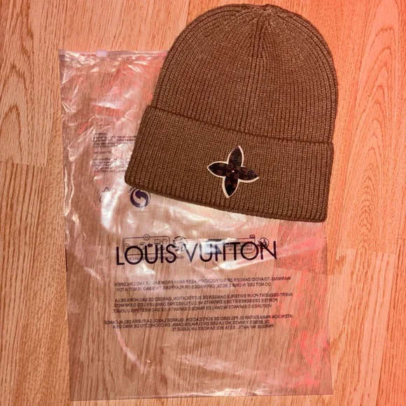 Louis Vuitton Tan Knit Hat - Picture 1 of 3